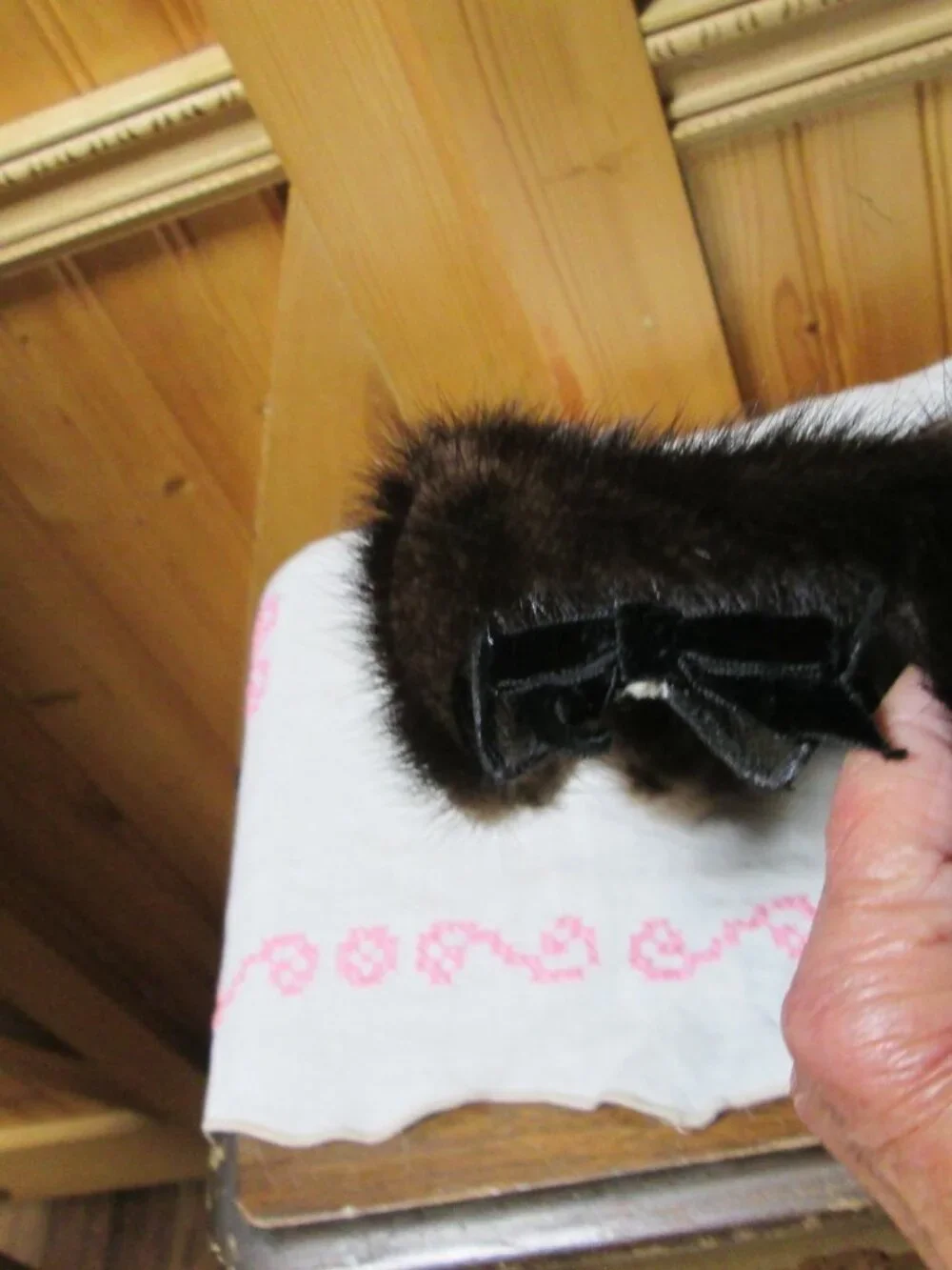 Vtg netted top Dark real mink pillbox hat velvet black bow one sz